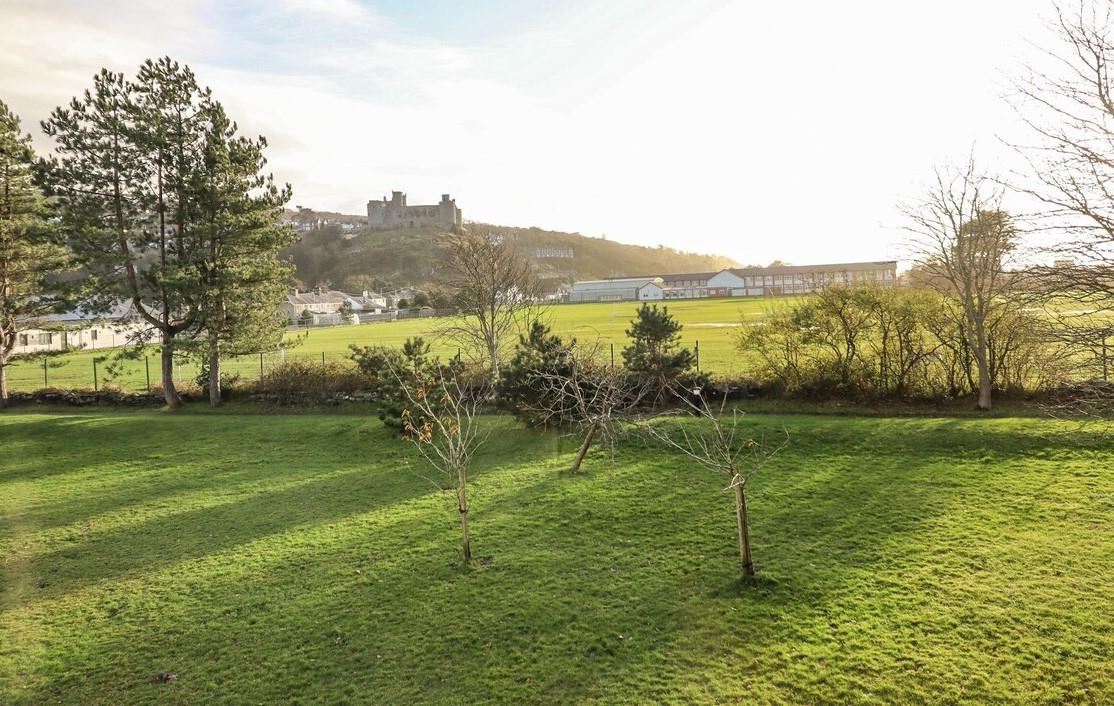 view 26 Glan Gors.jpg